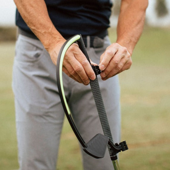theHANGER - For Right-Handed Golfers